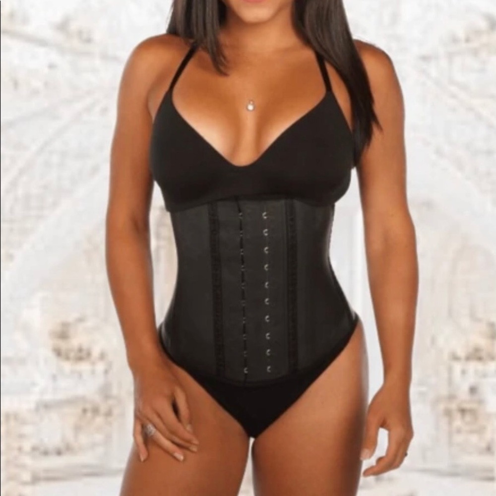 Brand New Squeeze Me Skinny Waist Trainer.